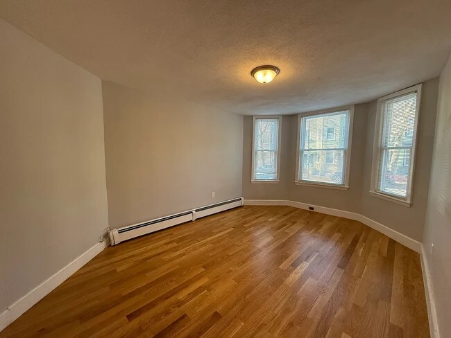 Foto del edificio - 205 Chelsea St