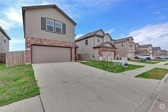 Building Photo - 13308 Nancy Reagan St
