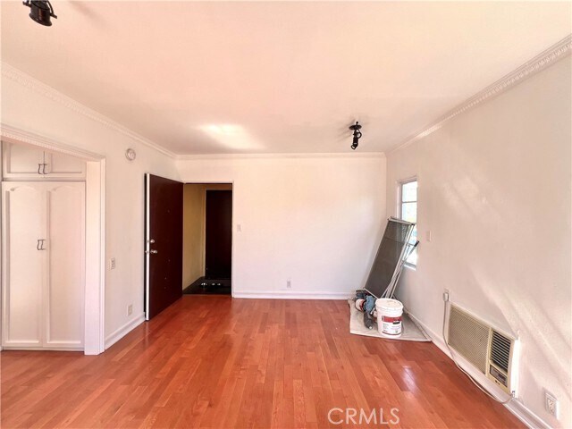 Foto del edificio - 5253 Denny Ave