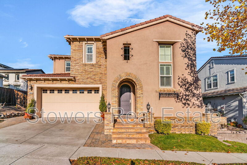 Foto principal - 3223 Carpenter Way