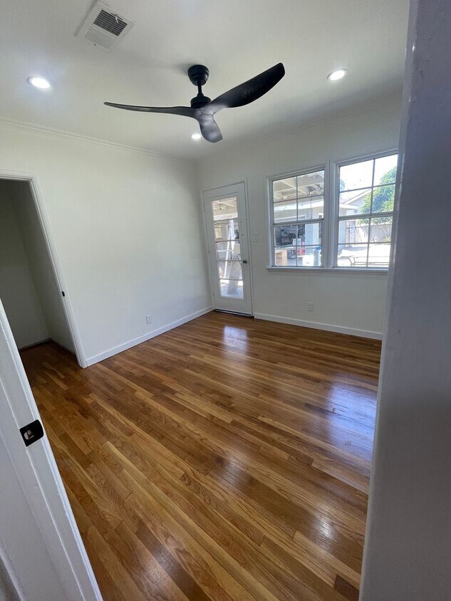 Primary Photo - House - 3 Bedrooms / 1 Bathroom - Pico Rivera