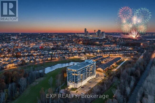 Photo du bâtiment - 7711 Green Vista Gate