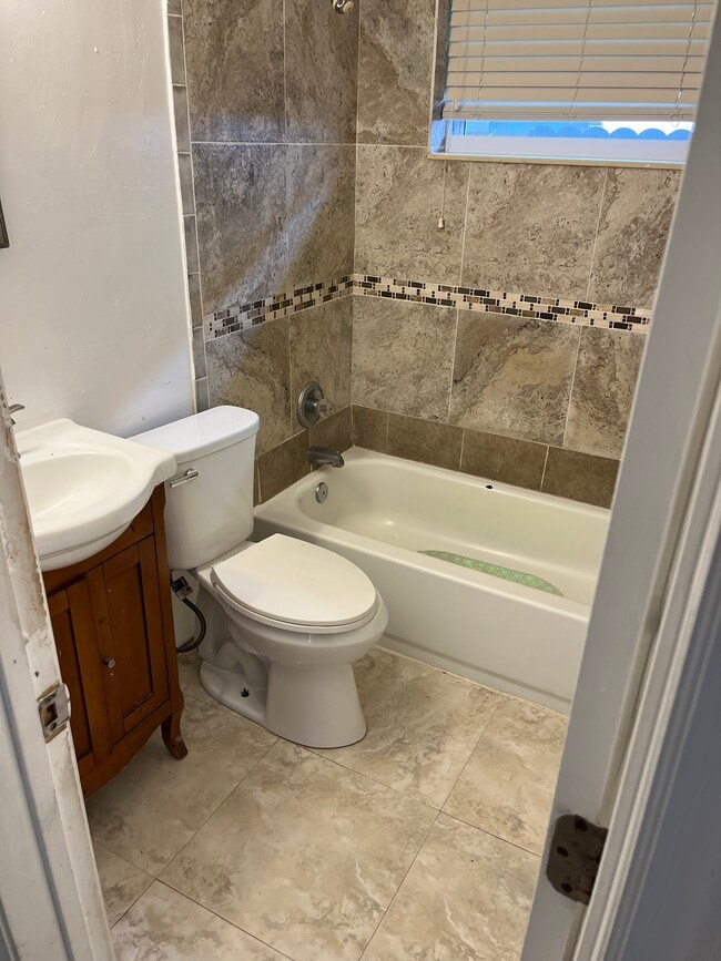 Photo - 739 NW 53rd St Apartments