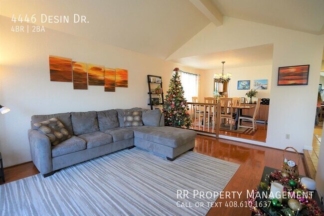 Building Photo - Updated Single Family Home in Great Location!