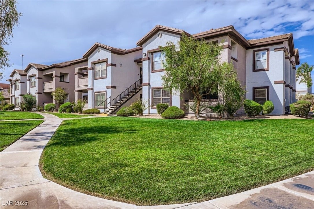 Primary Photo - 45 Maleena Mesa St