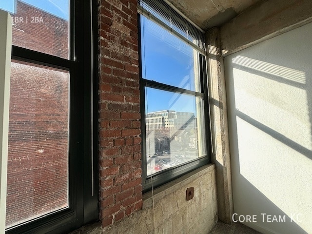 Building Photo - 934 Broadway Blvd