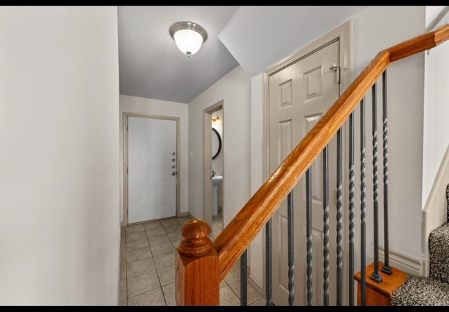 Building Photo - 12626 Bay Ave