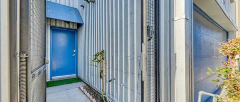 Foto del edificio - 1158 E Carson Ave