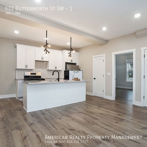 Foto del edificio - 622 Butterworth St SW