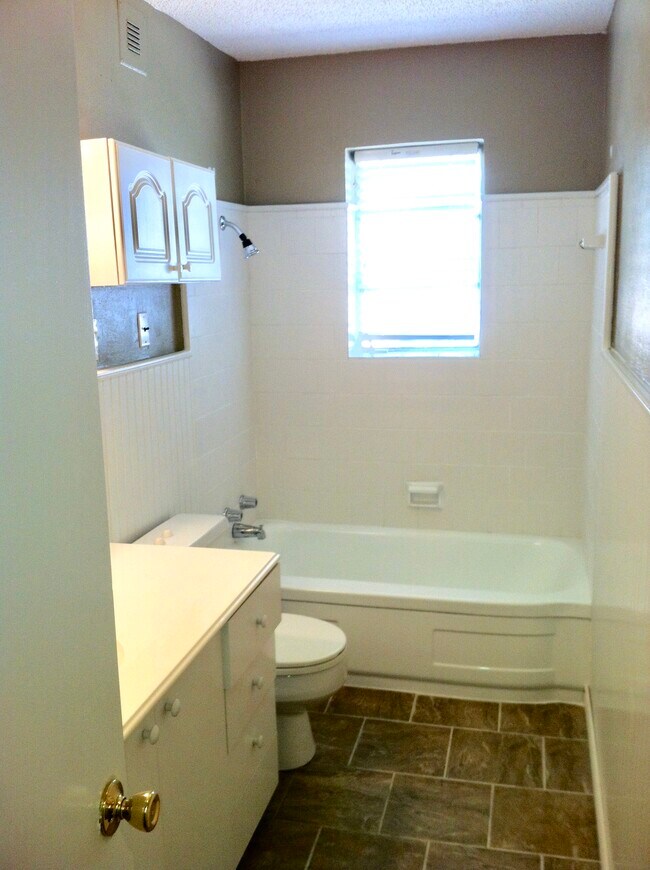 2115 Longwood Ln, Dallas, TX 75228 House Rental in Dallas, TX