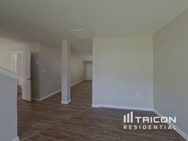 Building Photo - 6240 Stonefort Ct