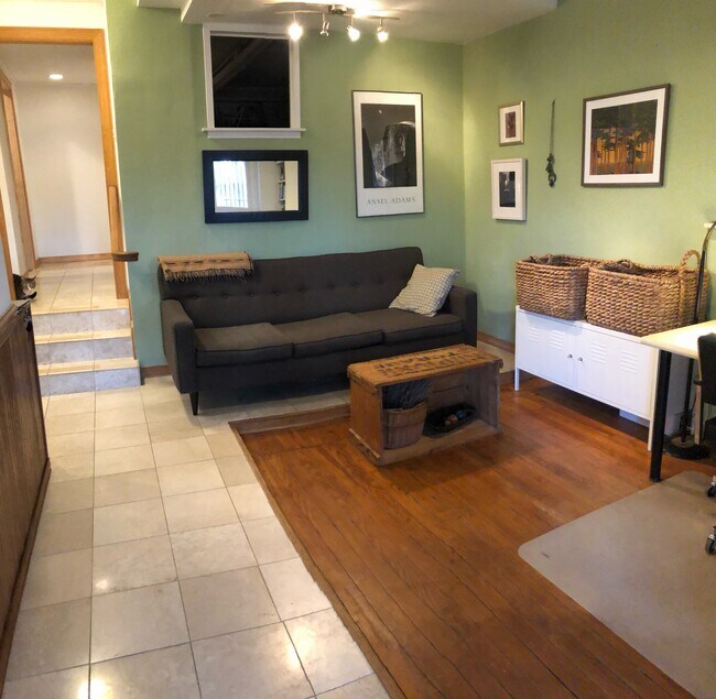 Foto del edificio - 3318 19th St NW