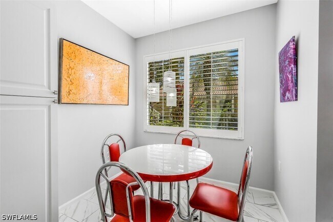 Foto del edificio - 2365 Bayou Ln