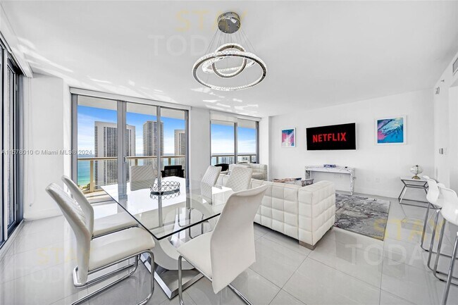 Foto del edificio - 2600 E Hallandale Beach Blvd
