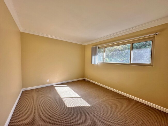 Foto del edificio - 1 bedroom Condo located in San Carlos!