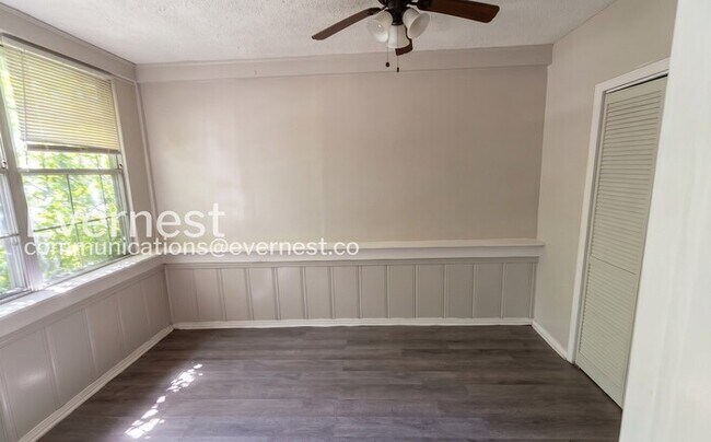 Foto del edificio - 616 26th St SW
