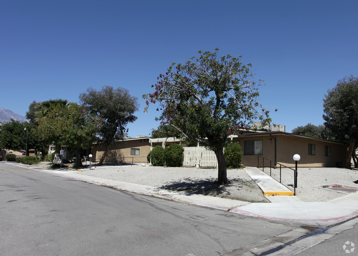 Primary Photo - Mountain View Apartments