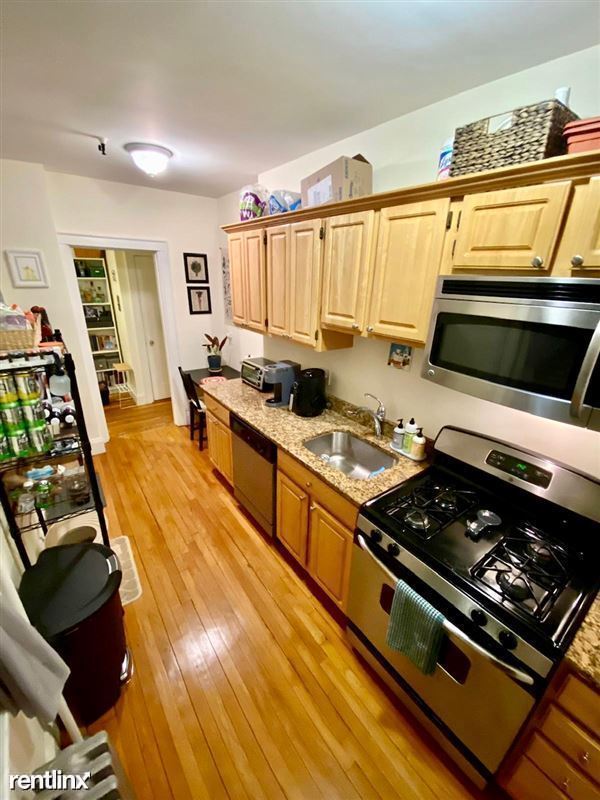 Foto principal - 247 Chestnut Hill Ave