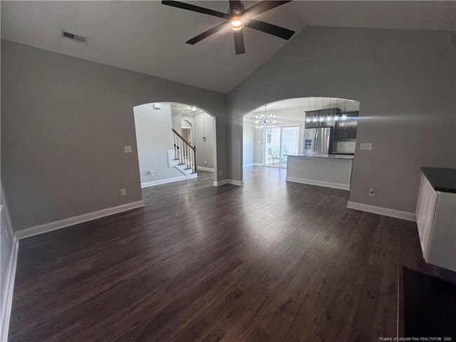 Building Photo - 1544 Vandenberg Dr