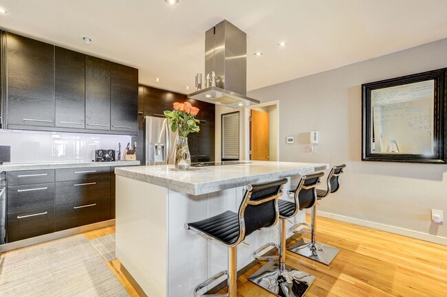 Building Photo - Unique Urban Oasis with Exquisite Upgrades...