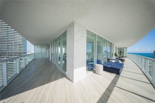 Foto del edificio - 450 Alton Rd
