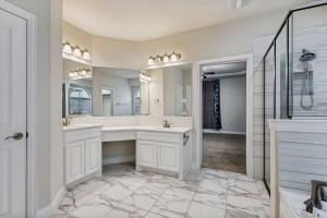 Foto del edificio - 1224 Hoyt Dr