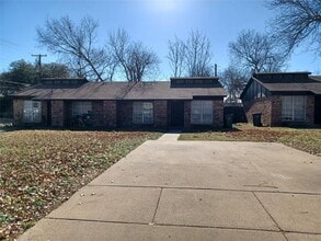 Building Photo - 502 Dipert Ct