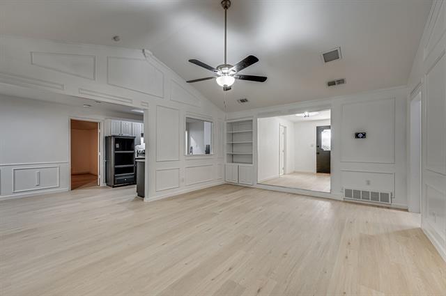 Building Photo - 3907 Woodbury Ct