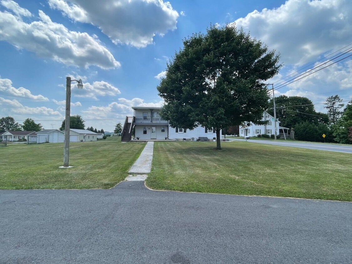 Primary Photo - 650 New Schaefferstown Rd.