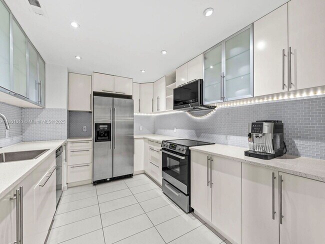 Foto del edificio - 600 Biltmore Way