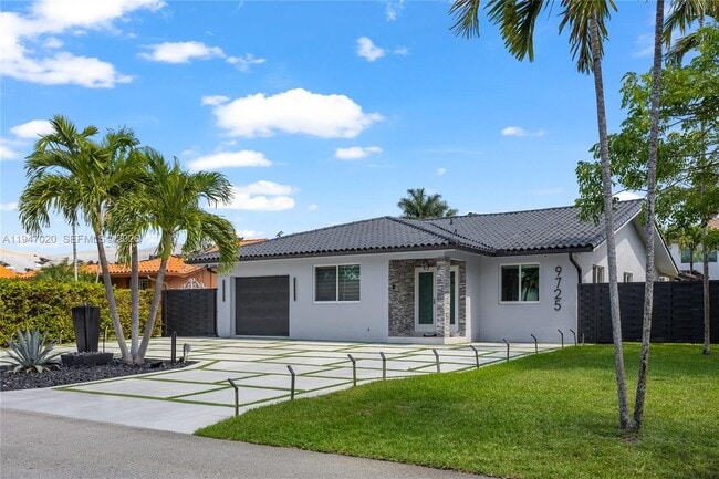 Building Photo - 9725 NW 28th Terrace