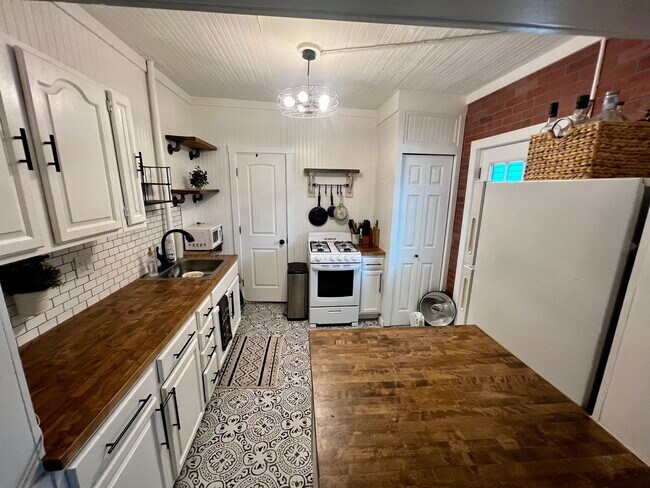 Foto del edificio - 961 Osage Ave