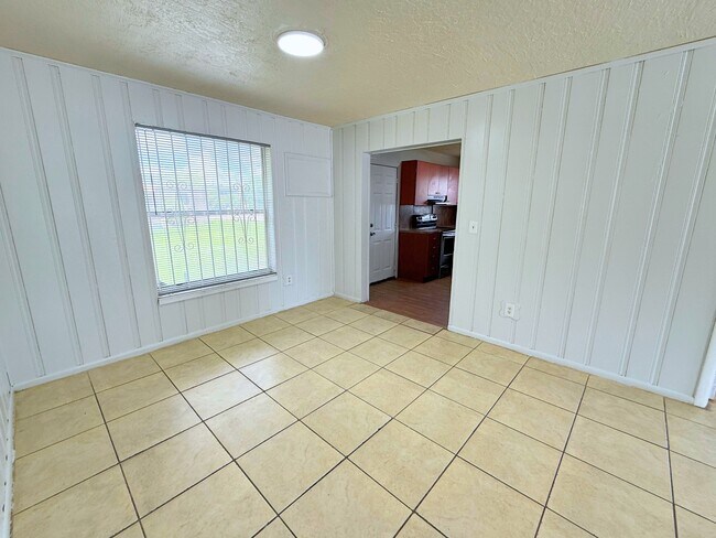 Foto del edificio - 15410 NW 32 Ct