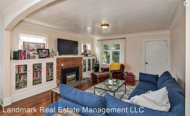 Foto del edificio - 2 br, 1.5 bath House - 2318 F Street