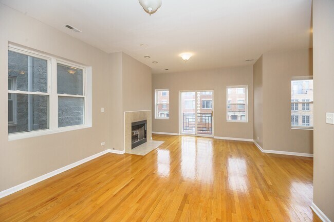Foto del edificio - 4433 S Calumet Ave
