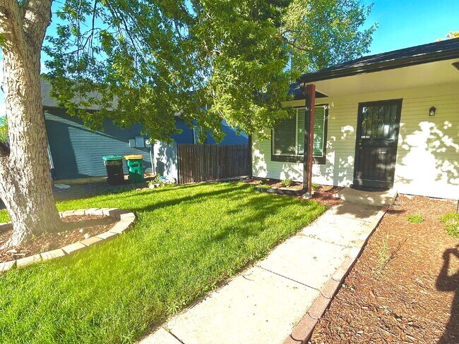Foto del edificio - AVAILABLE NOW! Charming Home in the Cottonwood Community!