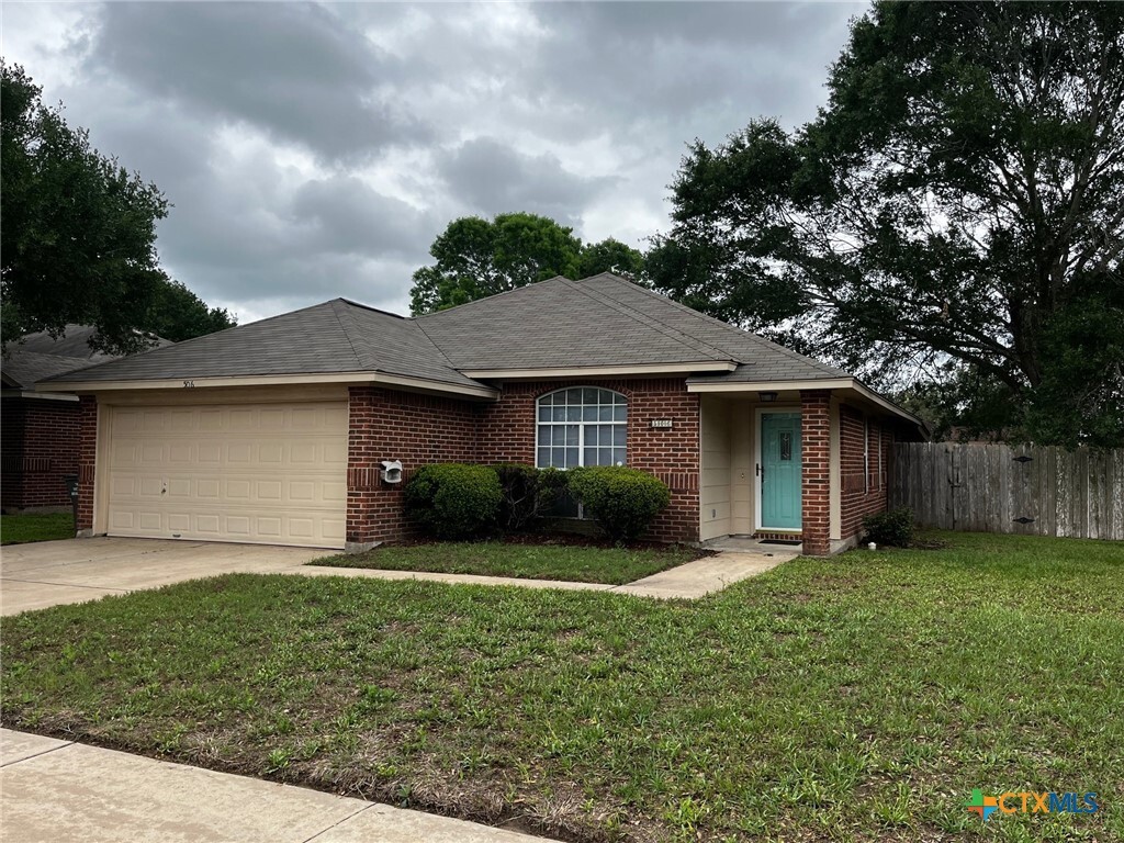 Foto principal - 506 Bridle Ln