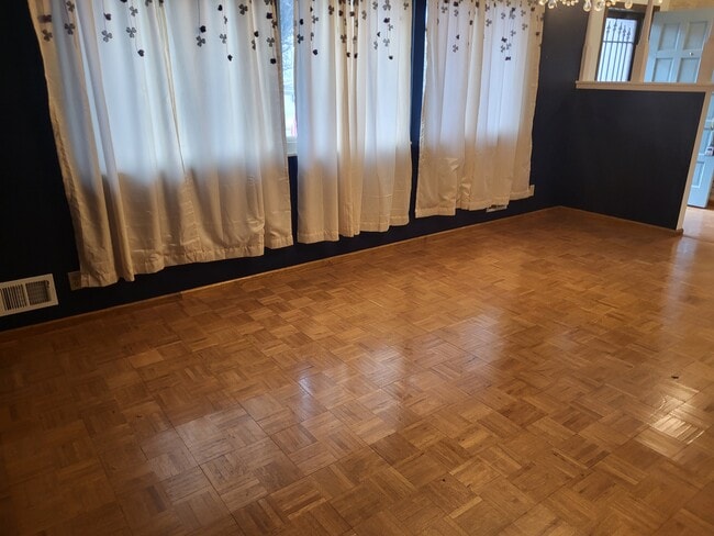 Building Photo - 10470 Romblon Way