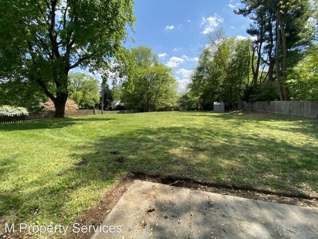 Building Photo - 4 br, 3 bath House - 602 Fairview Road
