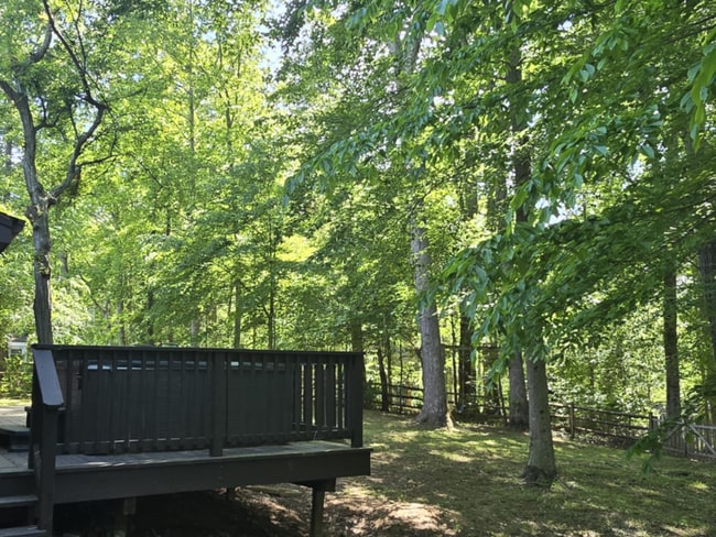 Building Photo - 6277 Occoquan Forest Dr