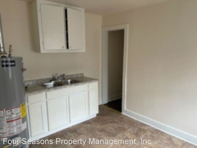 Building Photo - 2 br, 1 bath House - 423 Skyland Avenue