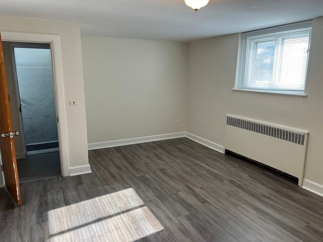 Building Photo - 45 Sturgis St