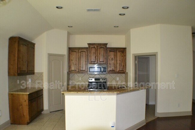 Building Photo - 4036 Eric Dr