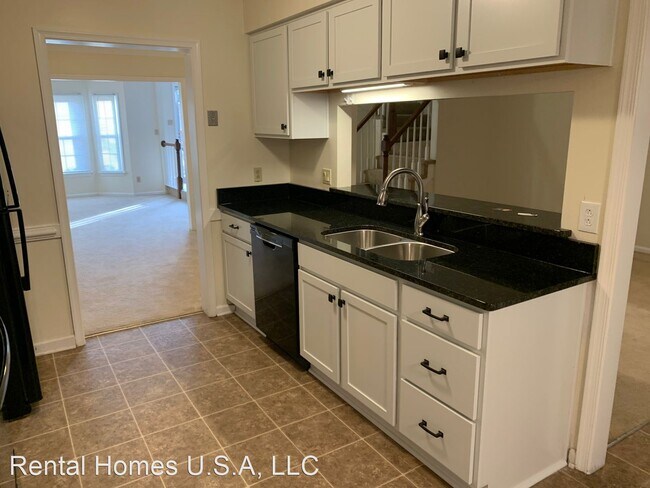 Foto del edificio - 3 br, 2.5 bath House - 5338 Kindlewood Drive