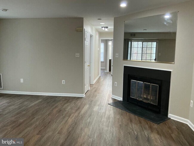 Foto del edificio - 2020 Alice Ave