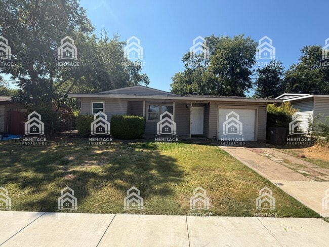 Photo - 1108 E Inwood Dr (Arlington, TX) House