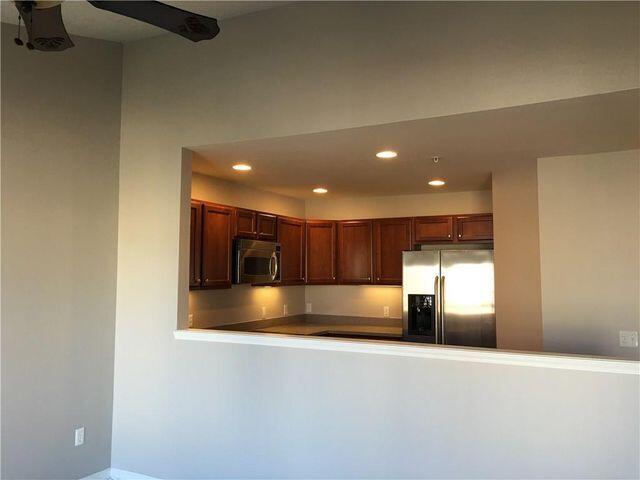 Building Photo - 27941 Hopkins Dr
