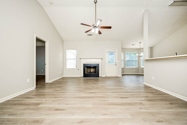 Foto del edificio - 1790 Courtyard Ln
