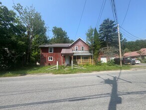 Building Photo - 7547-7549 E Lake Rd