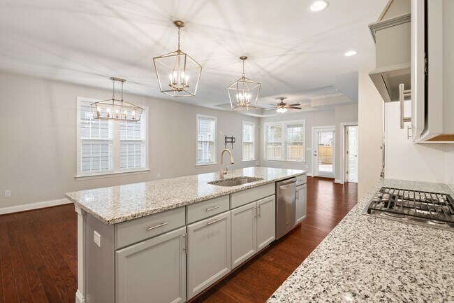 Foto del edificio - Enclave at Leesville Near Briar Creek